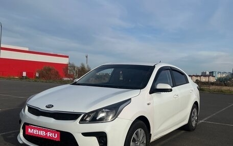 KIA Rio IV, 2020 год, 830 000 рублей, 2 фотография