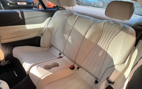 Mercedes-Benz E-Класс, 2019 год, 4 550 000 рублей, 5 фотография