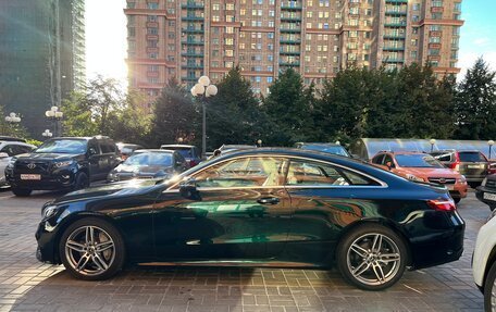 Mercedes-Benz E-Класс, 2019 год, 4 550 000 рублей, 4 фотография