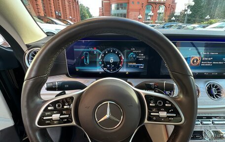 Mercedes-Benz E-Класс, 2019 год, 4 550 000 рублей, 7 фотография