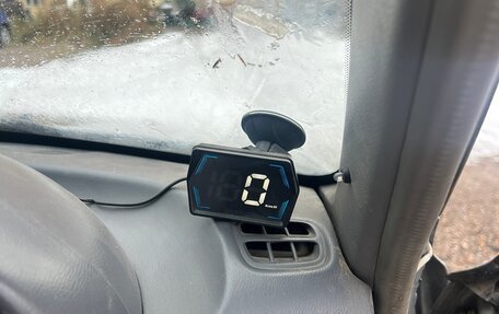 Nissan March II, 2001 год, 235 000 рублей, 25 фотография