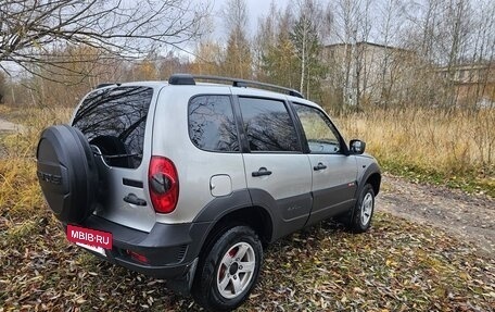Chevrolet Niva I рестайлинг, 2013 год, 640 000 рублей, 6 фотография