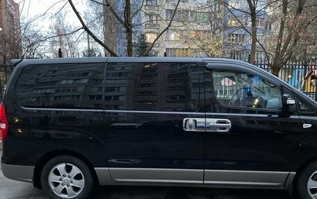 Hyundai Grand Starex Grand Starex I рестайлинг 2, 2014 год, 2 200 000 рублей, 4 фотография