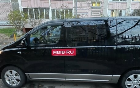 Hyundai Grand Starex Grand Starex I рестайлинг 2, 2014 год, 2 200 000 рублей, 7 фотография