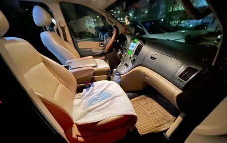 Hyundai Grand Starex Grand Starex I рестайлинг 2, 2014 год, 2 200 000 рублей, 12 фотография