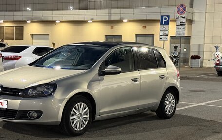 Volkswagen Golf VI, 2011 год, 555 000 рублей, 1 фотография