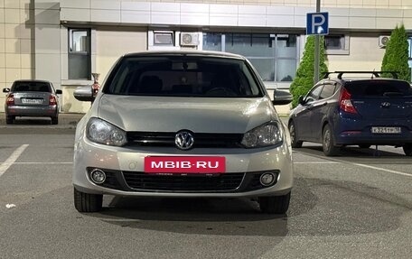 Volkswagen Golf VI, 2011 год, 555 000 рублей, 2 фотография