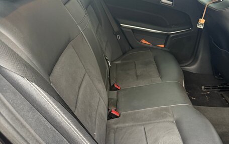 Mercedes-Benz E-Класс, 2015 год, 2 500 000 рублей, 5 фотография