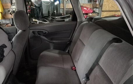 Ford Focus IV, 2001 год, 210 000 рублей, 4 фотография