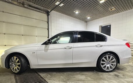 BMW 3 серия, 2013 год, 1 900 000 рублей, 23 фотография