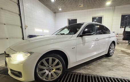 BMW 3 серия, 2013 год, 1 900 000 рублей, 22 фотография