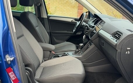 Volkswagen Tiguan II, 2019 год, 2 150 000 рублей, 13 фотография