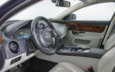 Jaguar XJ IV (X351), 2014 год, 2 470 000 рублей, 10 фотография