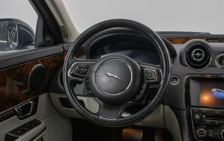 Jaguar XJ IV (X351), 2014 год, 2 470 000 рублей, 15 фотография