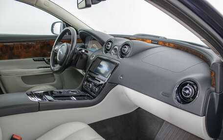 Jaguar XJ IV (X351), 2014 год, 2 470 000 рублей, 9 фотография