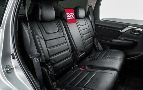 Mitsubishi Pajero Sport III рестайлинг, 2018 год, 3 299 000 рублей, 7 фотография