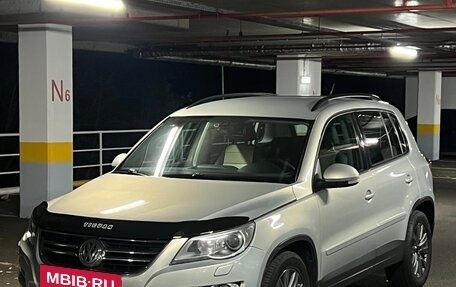 Volkswagen Tiguan I, 2009 год, 960 000 рублей, 2 фотография