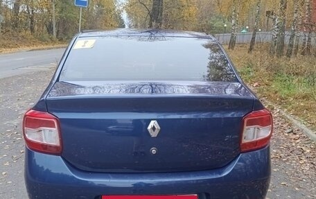 Renault Logan II, 2016 год, 820 000 рублей, 3 фотография