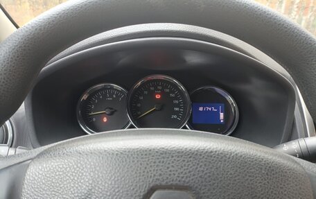 Renault Logan II, 2016 год, 820 000 рублей, 8 фотография