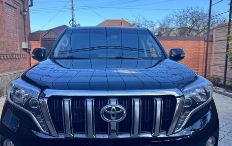 Toyota Land Cruiser Prado 150 рестайлинг 2, 2017 год, 5 200 000 рублей, 1 фотография