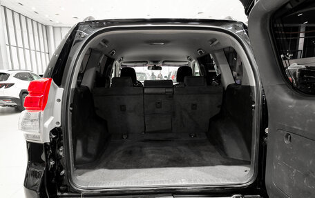 Toyota Land Cruiser Prado 150 рестайлинг 2, 2013 год, 2 150 000 рублей, 12 фотография