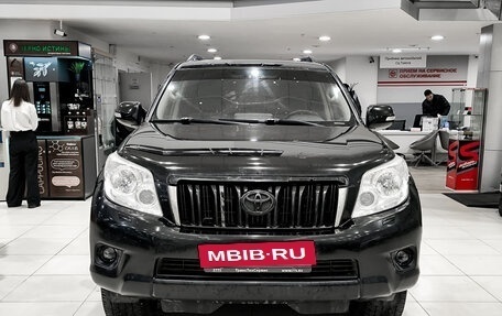 Toyota Land Cruiser Prado 150 рестайлинг 2, 2013 год, 2 150 000 рублей, 2 фотография