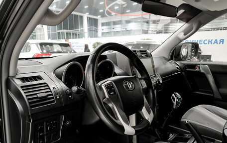 Toyota Land Cruiser Prado 150 рестайлинг 2, 2013 год, 2 150 000 рублей, 20 фотография