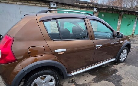 Renault Sandero I, 2013 год, 550 000 рублей, 18 фотография