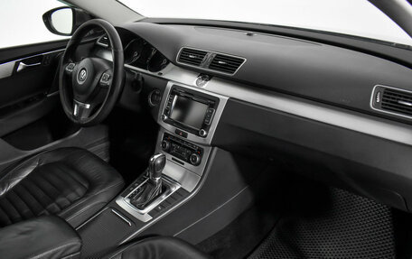 Volkswagen Passat B7, 2011 год, 759 000 рублей, 20 фотография