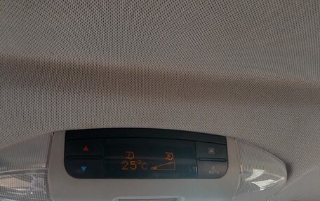 Mercedes-Benz Viano, 2010 год, 2 200 000 рублей, 10 фотография