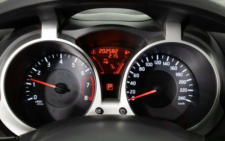 Nissan Juke II, 2011 год, 900 000 рублей, 12 фотография