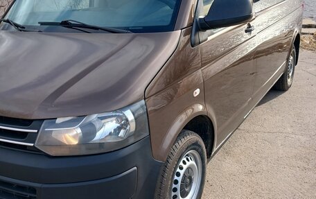 Volkswagen Caravelle T5, 2011 год, 1 450 000 рублей, 3 фотография