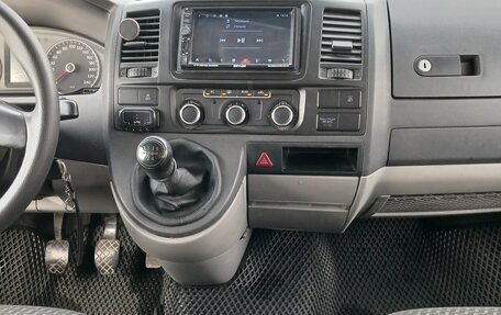 Volkswagen Caravelle T5, 2011 год, 1 450 000 рублей, 5 фотография