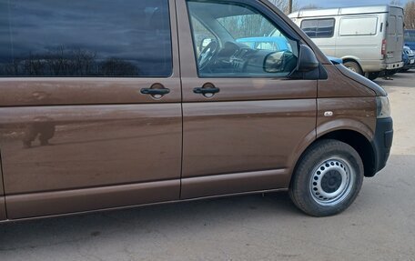Volkswagen Caravelle T5, 2011 год, 1 450 000 рублей, 20 фотография