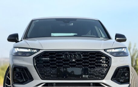 Audi Q5, 2025 год, 6 450 000 рублей, 10 фотография