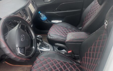 Hyundai Solaris II рестайлинг, 2018 год, 745 000 рублей, 4 фотография