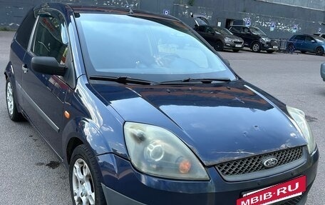 Ford Fiesta, 2006 год, 215 000 рублей, 2 фотография