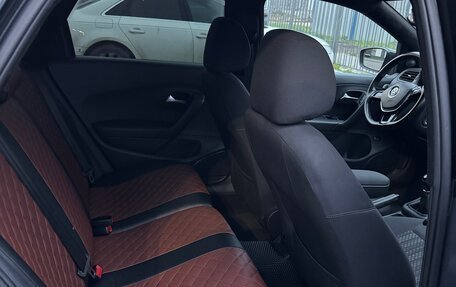 Volkswagen Polo VI (EU Market), 2017 год, 1 050 000 рублей, 23 фотография