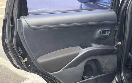 Mitsubishi Outlander III рестайлинг 3, 2011 год, 840 000 рублей, 13 фотография