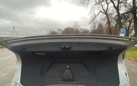 Audi A4, 2004 год, 405 000 рублей, 11 фотография