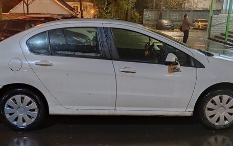 Peugeot 408 I рестайлинг, 2014 год, 420 000 рублей, 4 фотография