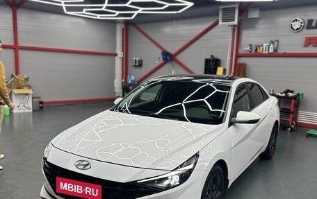 Hyundai Elantra, 2021 год, 1 850 000 рублей, 1 фотография