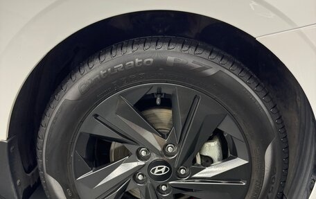 Hyundai Elantra, 2021 год, 1 850 000 рублей, 9 фотография