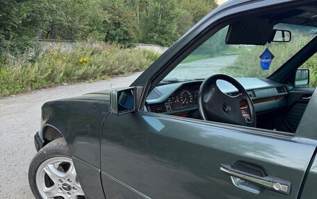 Mercedes-Benz E-Класс, 1992 год, 400 000 рублей, 7 фотография