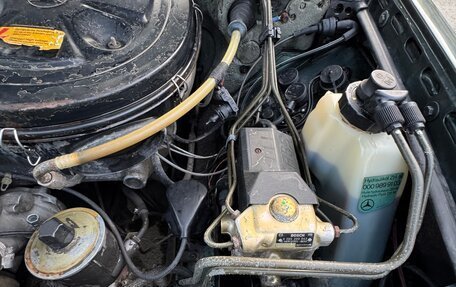 Mercedes-Benz E-Класс, 1992 год, 400 000 рублей, 23 фотография