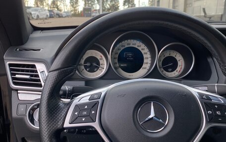 Mercedes-Benz E-Класс, 2015 год, 2 300 000 рублей, 7 фотография