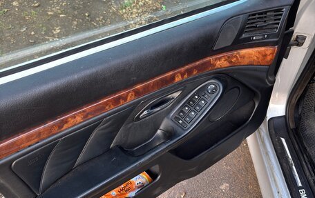 BMW 5 серия, 1998 год, 700 000 рублей, 8 фотография