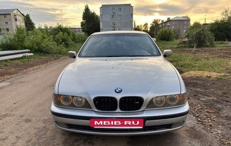 BMW 5 серия, 1998 год, 700 000 рублей, 2 фотография