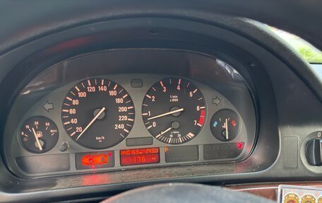 BMW 5 серия, 1998 год, 700 000 рублей, 10 фотография