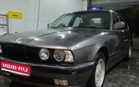 BMW 5 серия, 1989 год, 280 000 рублей, 17 фотография
